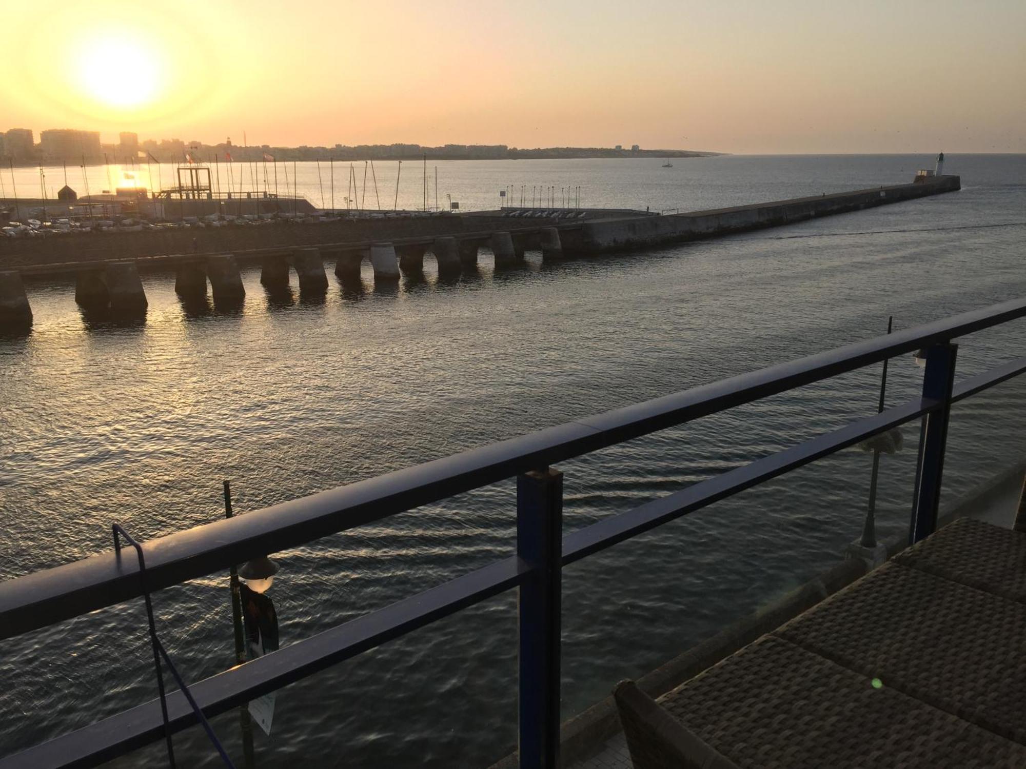 Le Vendee Globe Sous Votre Balcon *